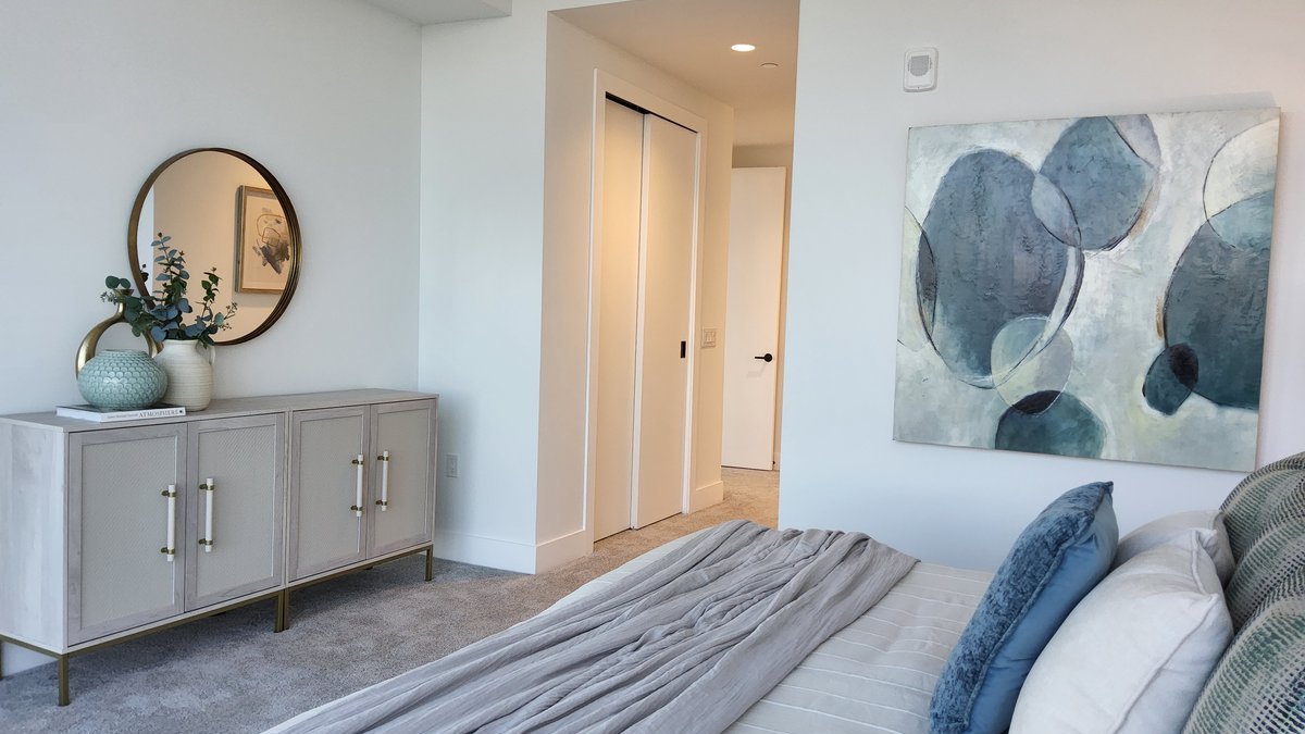 Home staging trends 2025 Tampa Bay